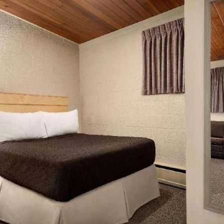 Thriftlodge Moose Jaw Eksteriør billede