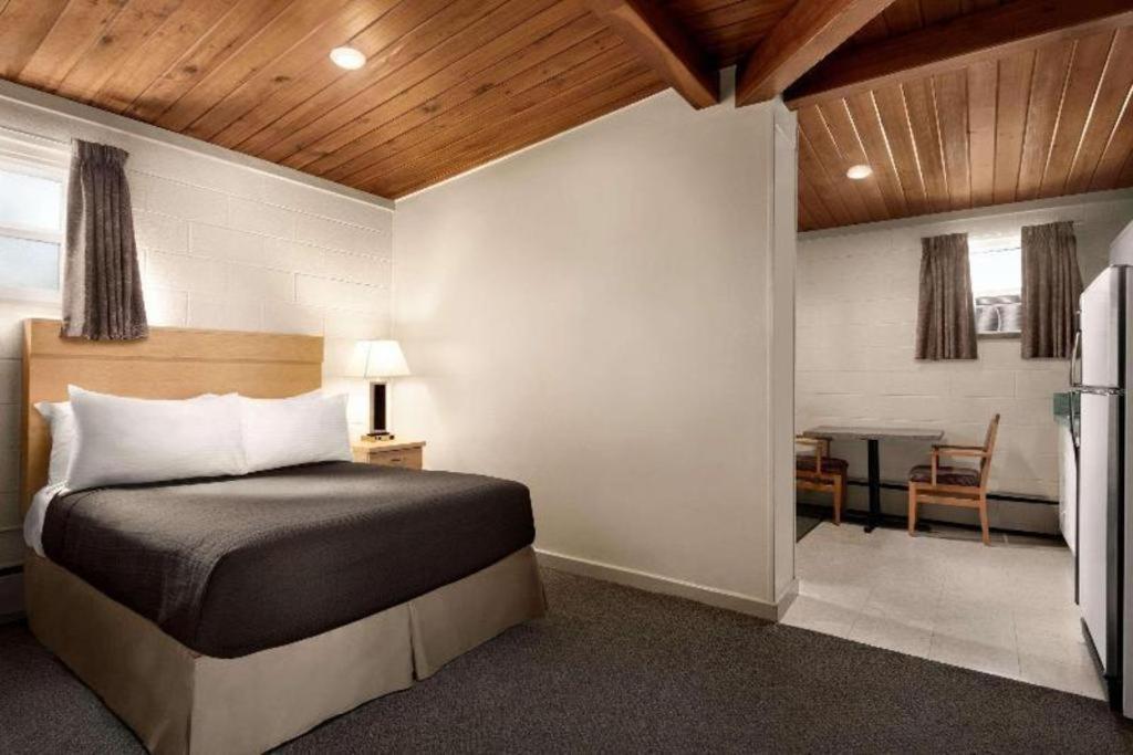 Thriftlodge Moose Jaw Eksteriør billede