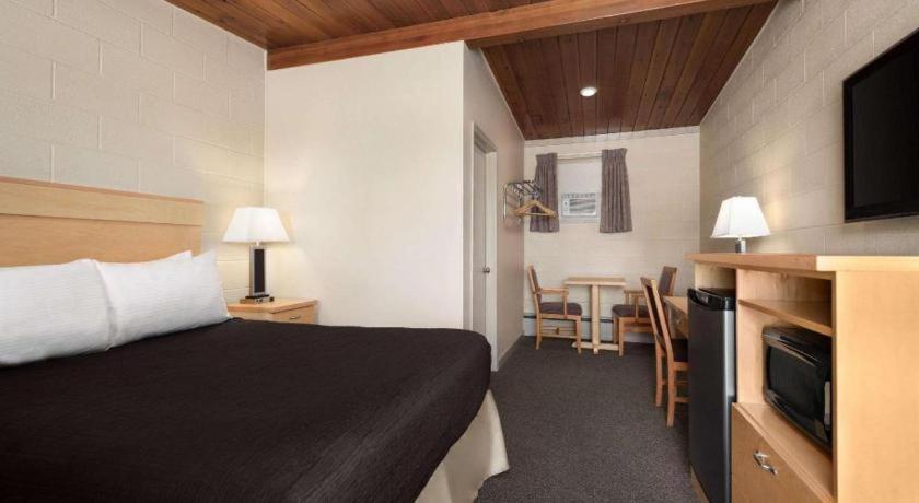 Thriftlodge Moose Jaw Eksteriør billede