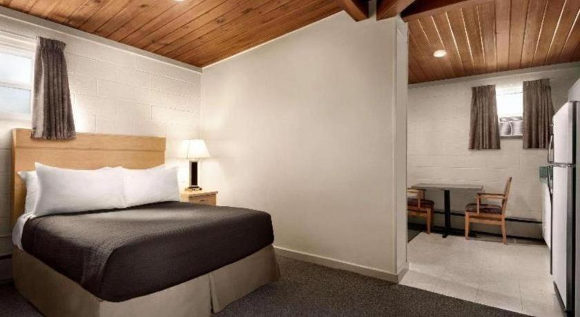 Thriftlodge Moose Jaw Eksteriør billede